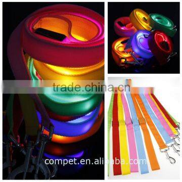 Pet Products LED Dog Leashes Lustrous Pet Hauling Ropes for Dogs photo-6