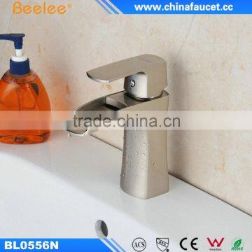 China Waterfall Bathroom UPC Basin Sink Faucet Martillo Del Agua photo-5