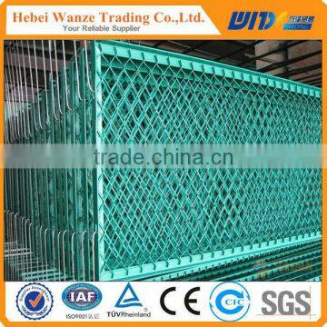 High quality PVC coated expanded metal fence / fencing panels for factory