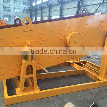 Best Design China Diesel Engine Type Mini Sand Vibrating Screen for Sale photo-3
