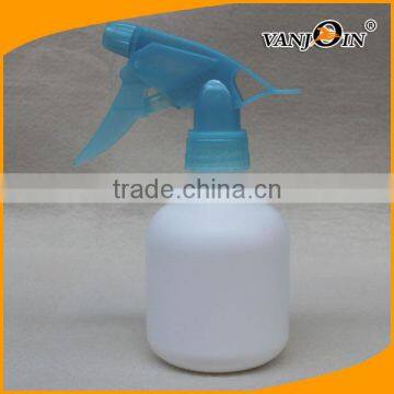 Empty 250ml 8oz Plastic Bottles With Blue Trigger Sprayers for Cleaning Gardening photo-3