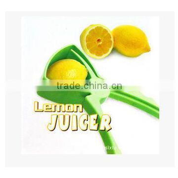 CY143 Lemon juicer clip fruit juice maker Lemon Manual Lazy Orange Reamer