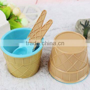 Set of 4pc Plastic Ice Cream Serving Bowls With Spoons photo-4
