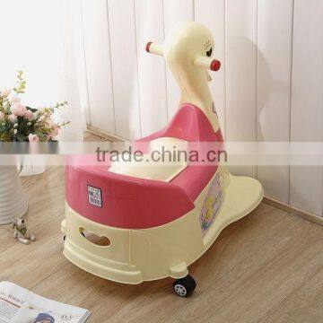 Plastic Duck-shaped Children Toilet Baby Potty With Handle photo-3