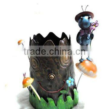 Special metal antique flower pot with ladybird for garden decoration