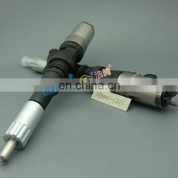 New common Rail Fuel oem Injector 095000-1210 engineparts 095000-1212  095000-1213 stainless steel injector for Komatsu