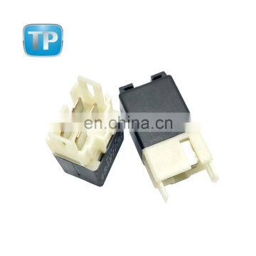 Auto relay OEM MR312504 E8T10197