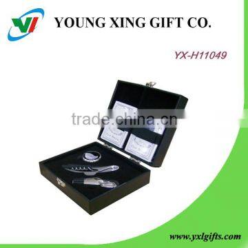 New Arrival Wine Gift Set With Poker ,wine Accessory Set With Wooden Box