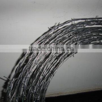 Express Hot-dip Galvanized Barbed Wire Price per Roll photo-2