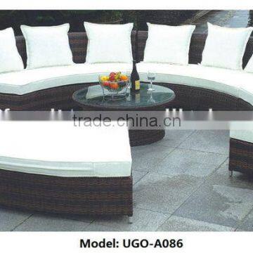 Rattan outdoor round sofa without canopy