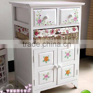 Traditional solid wood double door cabinet sideboard with drawers