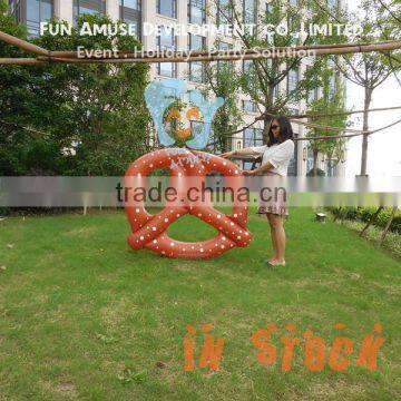 Wholesale Pvc Inflatable Pretzel Pool Float in Stock