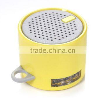 Factory direct sell bluetooth portable mini speaker with torch and phone stand