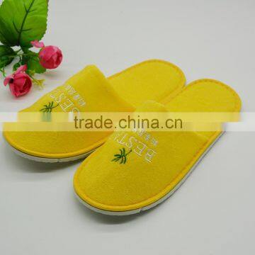 Yellow Embroidered Towels Hotel Disposable Slippers