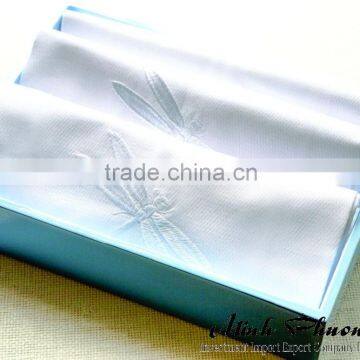 WHITE COCTAIL NAPKIN FOR RESTAURANT