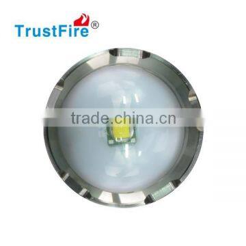 Luxury Zoomable Torch TrustFire TR-Z7 Led Police Military Flashlight Operated by Motor photo-3