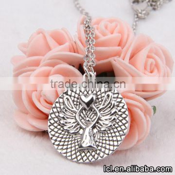 High quality angel wing necklace, imitate silver round pendant necklace wholesale