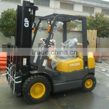 Diesel forklift truck 2000kg load capacity