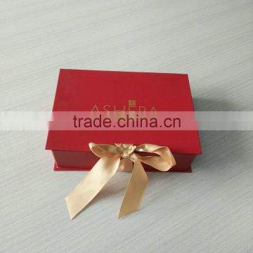 Luxury high quality custom logo paperboard stamping logo Magnet folding box with ribbon