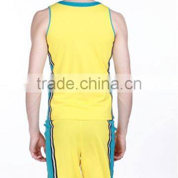 Factory Wholesale Fitness Training Best Yoga Outfits Sports Tracksuits For Men photo-2