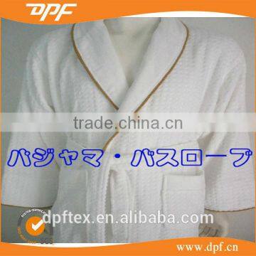 China Manufacturer 100% Cotton White Hotel Robe photo-2