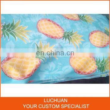 China Wholesale LuChuan Towel For Beach