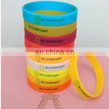 2017 fashion Manufacturers customized silicone bracelet