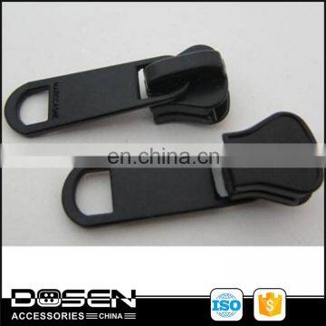 DLL2489 black 8# zipper head puller used in bags suitcases