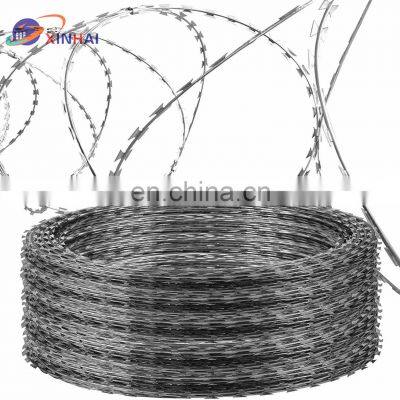 Iron Wire Barbed Wire Mesh Galvanized Silver A Sword for Protection