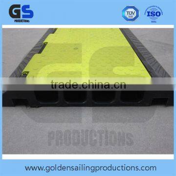 economical price rubber cable ramp / cable protector ramp