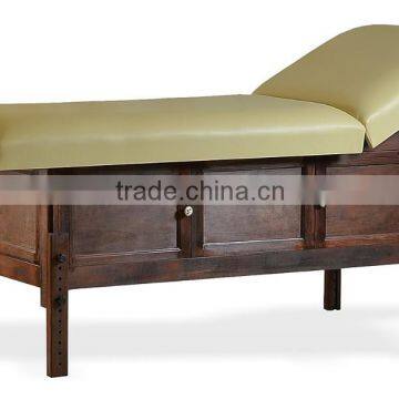 WOODEN MASSAGE TABLE md. Jolie