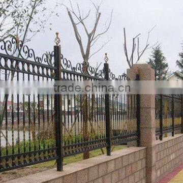 2013 Top-selling hand forged galvanized iron fence