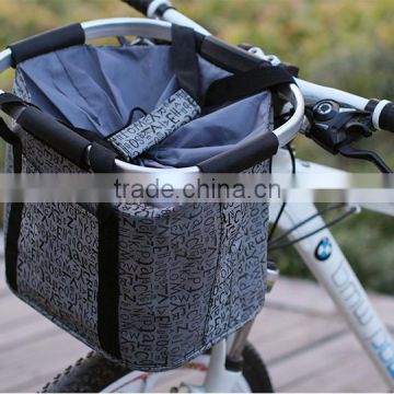 Bicycle basket with lid