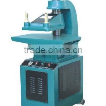 Hydrulic plastic bag punching machine