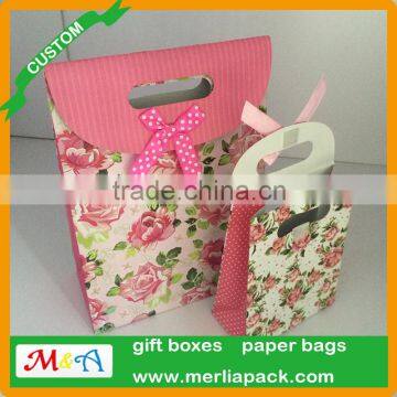 Bowknots Paper Foldable Carrier Gift Bags Wedding Favors 12x16x6cm Parties Bags