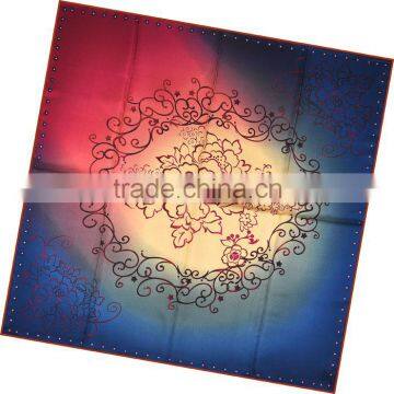 Wholesaler China Screen Print Silk Scarves with Logo