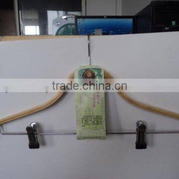 classic clothes bamboo hangers manufacturer