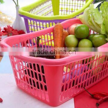 Promotional plastic large size storage basket Kitchen Accessories Wash Fruit Vegetable Sieve Storage Basket Dropping Water