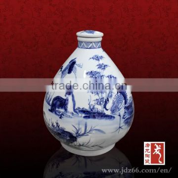 Ancient style blue and white porcelain hand painting ceramic best liquor prices in good sale