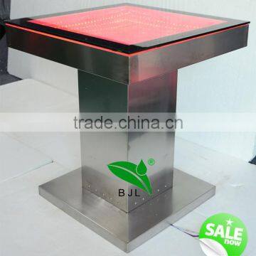 Hot Sale LED Illumination Glowing Bar Table Cocktail Table With Remote Controller photo-3