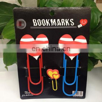 Hot sales customized heart shape design promotional gift pvc bookmark clip