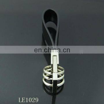 Black PU Leather Silver Metal Keychain Promotional Impressing Leather Keyring photo-3