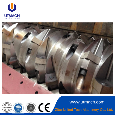 Precision Single Shaft Shredder for Electronic Waste Treatment From China photo-3