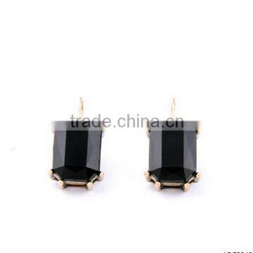 Black rhinestone stud earrings