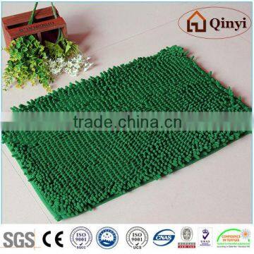 Hydropic chenille bathroom rug