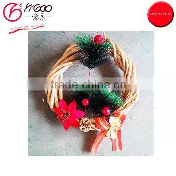 700021 christmas hoop christmas pinecone wreath