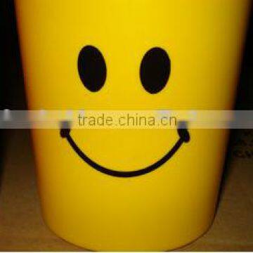 BT011 Desktop Round Plastic pp Mini Trash Can photo-4