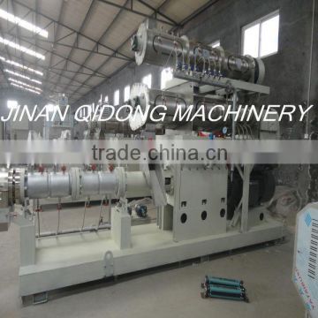 Cat extrusion food making machine