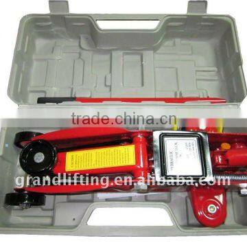 2 ton floor jack packed in blow case