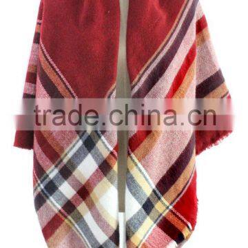 Blanket Square Oversize Black and White Tartan Shawl photo-4